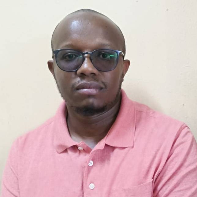 Amos Maina